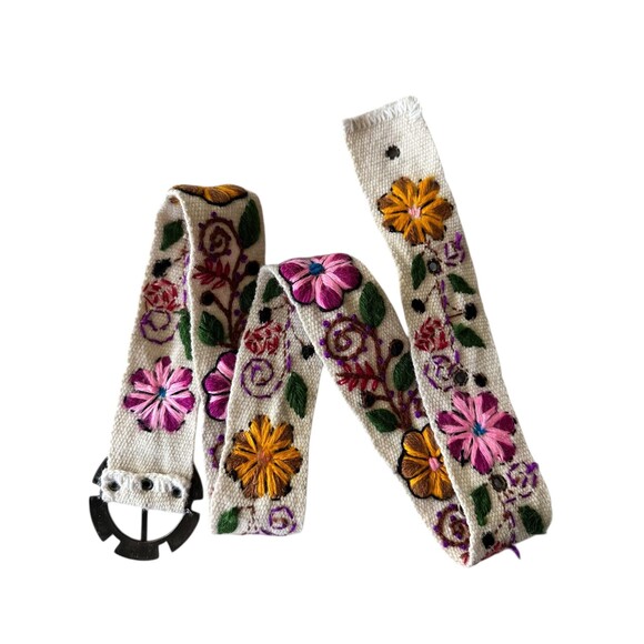 Handmade Peruvian Embroidered Wool Belt - Floral Boho Ethnic Waist, Off-White main image 4